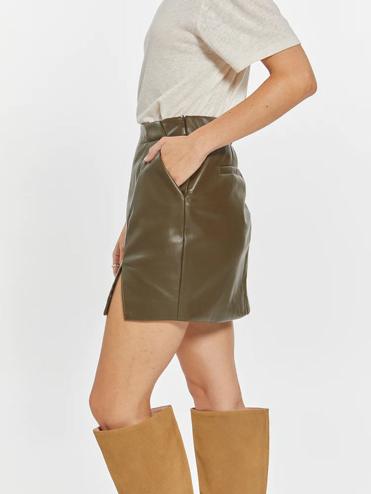 Skirt w/Back Detail